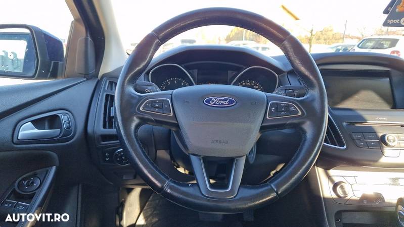 Ford Focus 1.6 Ti-VCT Powershift Trend - 14