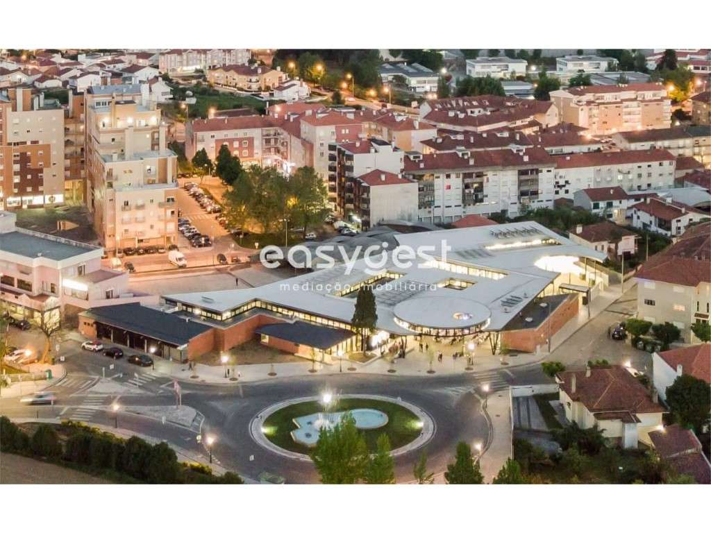 Lote para construção de Moradia em zona de constante expansão - Grande imagem: 3/4