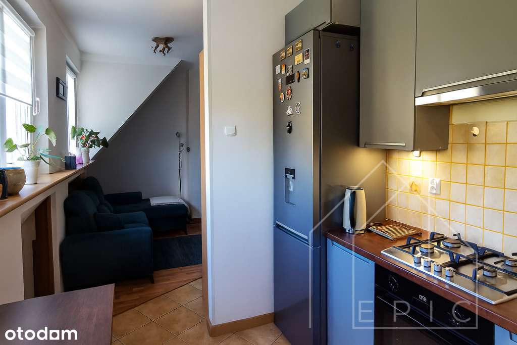 Dwupoziomowe mieszkanie z widokiem na park-5