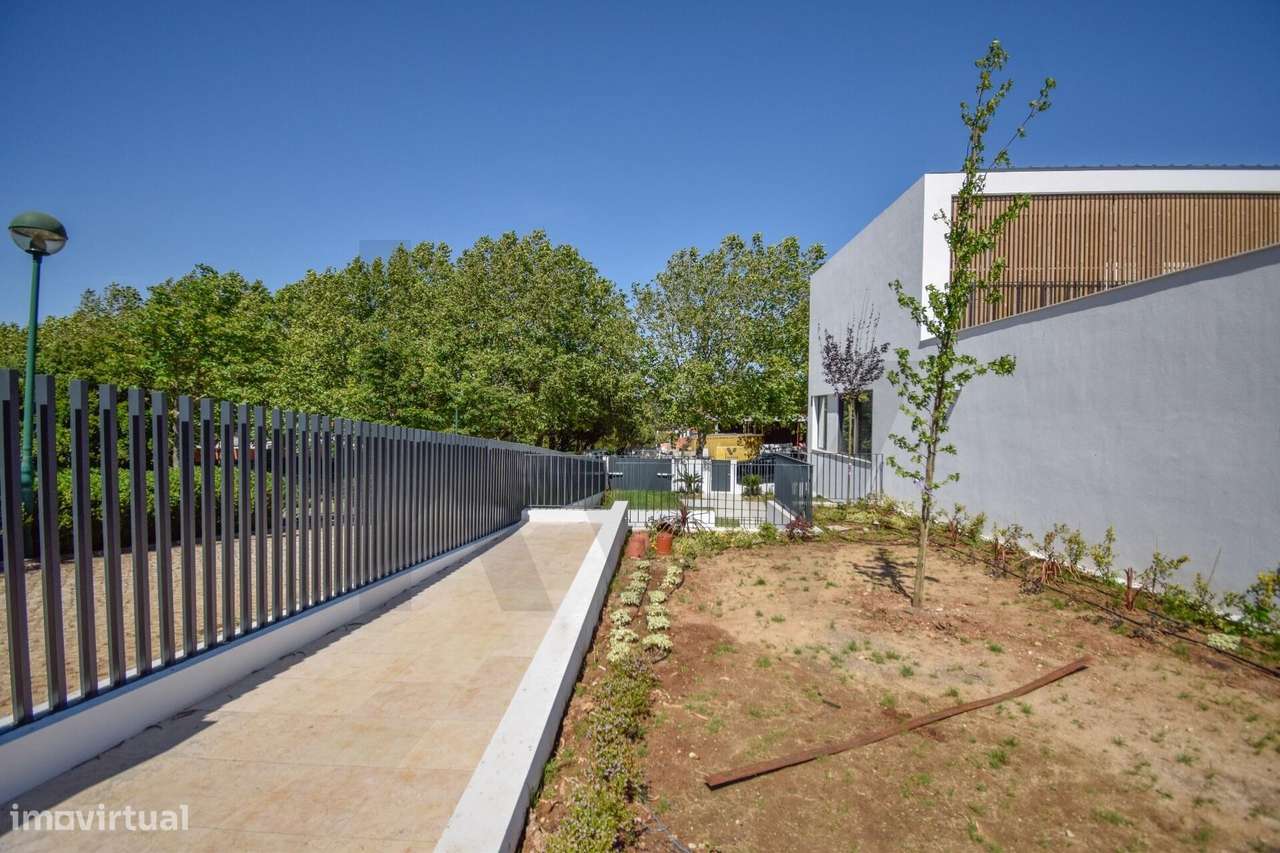 Moradia Contemporânea T5 no Oeiras Golf & Residence-36