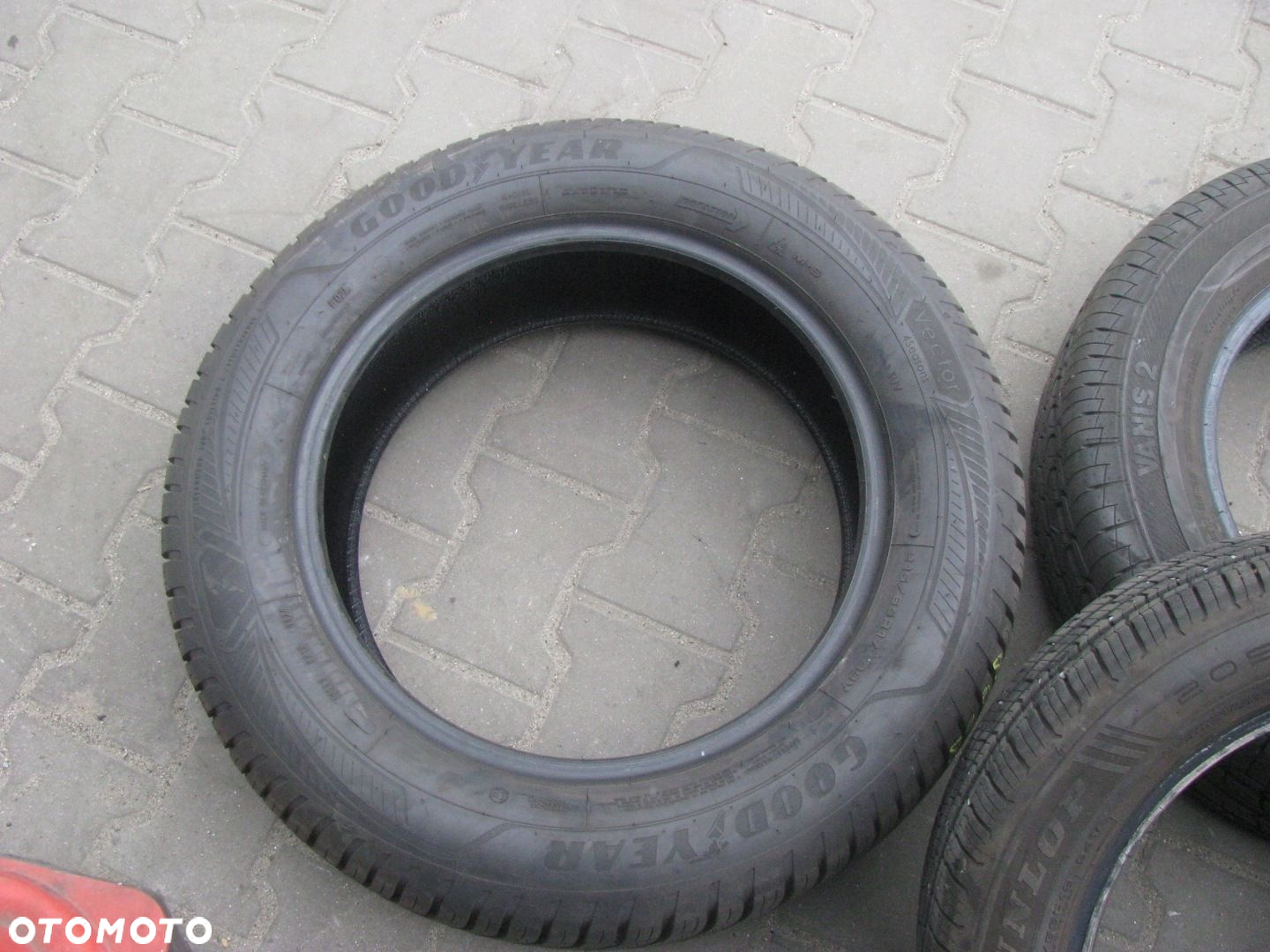 GOODYEAR VECTOR4SEASONS GEN-3 215/65R17 99V 8mm 1szt - 2