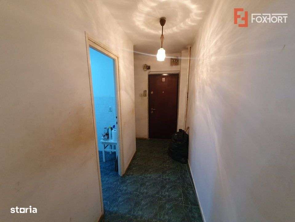 Apartament de vanzare cu 3 camere, etaj 6, zona Ultracentrala - Imagine principală: 5/14