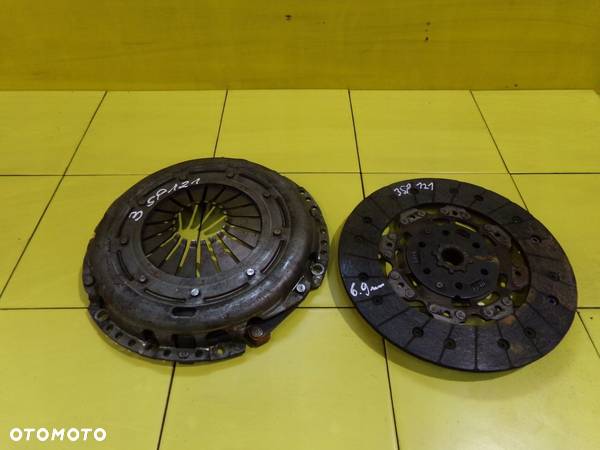 FOCUS MK3 1.6 TDCI 12r sprzeglo AV61-7550-C1B - 1