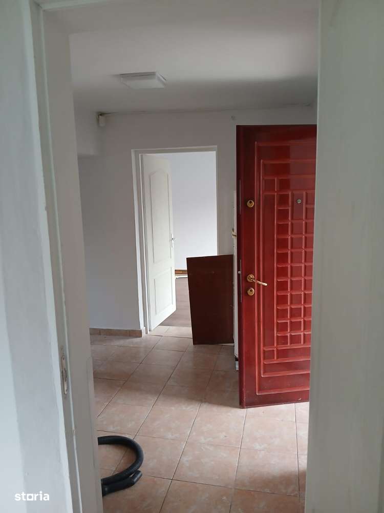 Casa renovata zona pensiunea Bianca - Imagine principală: 5/10