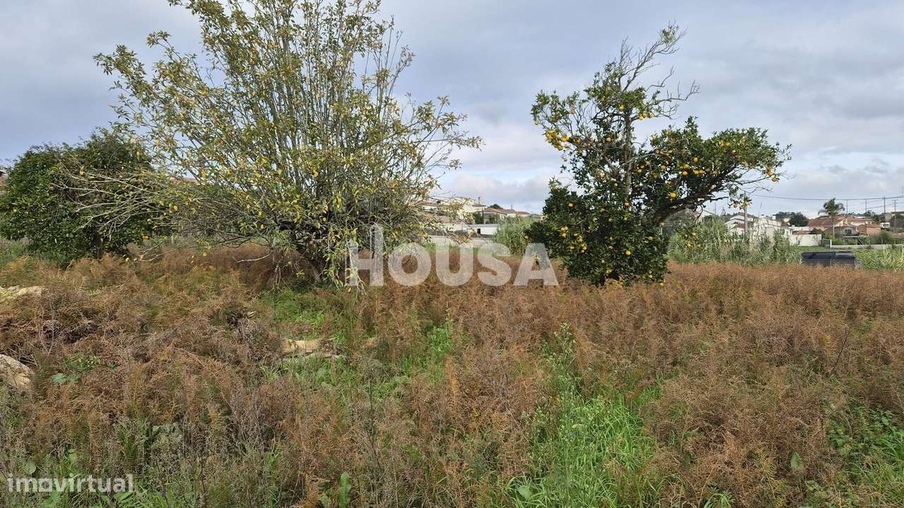 Terreno Urbano com 613m² | Possibilidade de Construção de 2 Moradia...-3