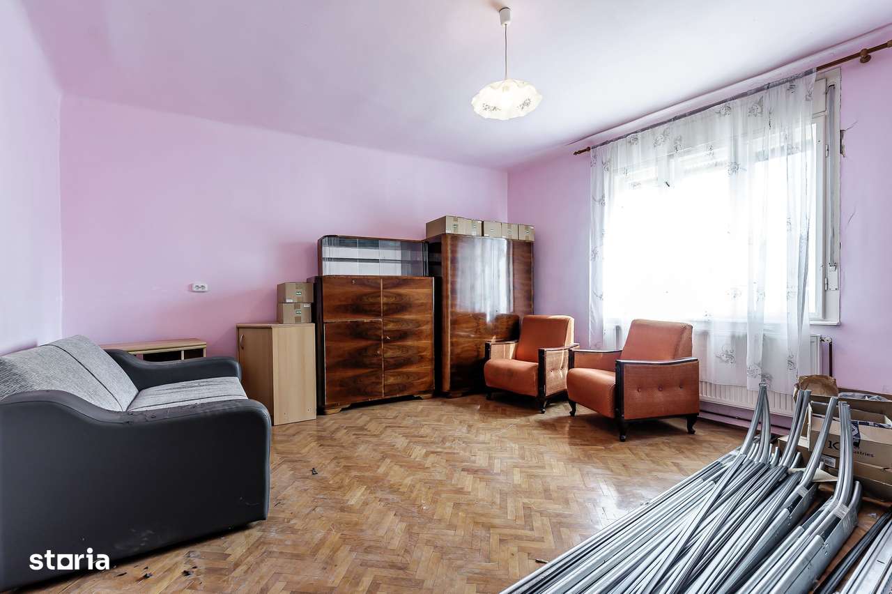 Casa de caramida pe strada Plopilor in Vlaicu Comision 0 - Imagine principală: 4/10