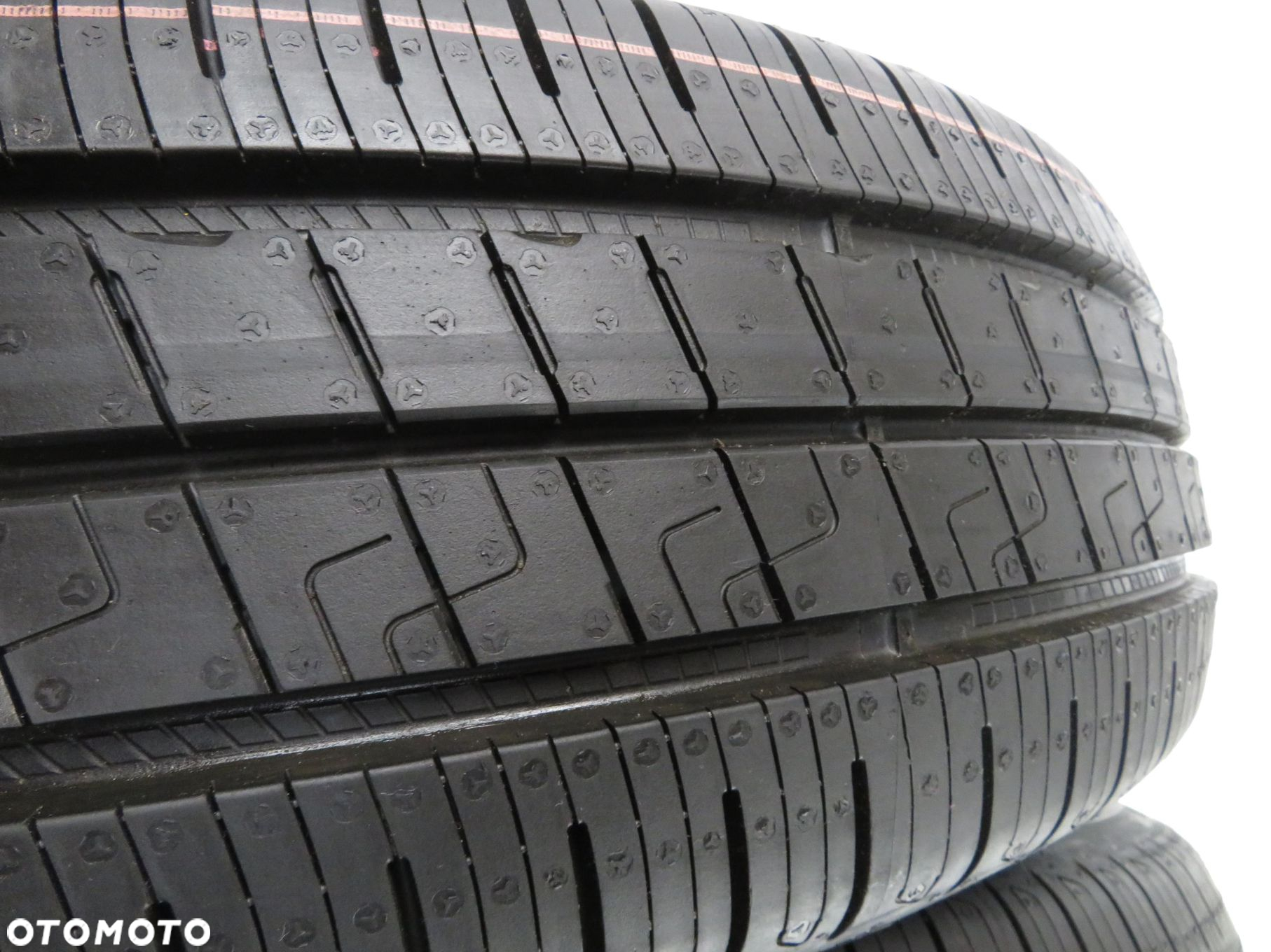 2x 175/65R17 OPONY LETNIE Goodyear EfficientGrip Performance 2 87H - 4