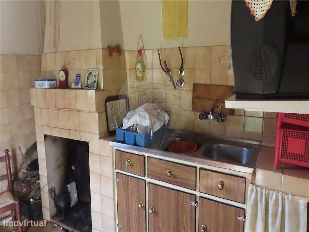 Moradia T2 para venda-7