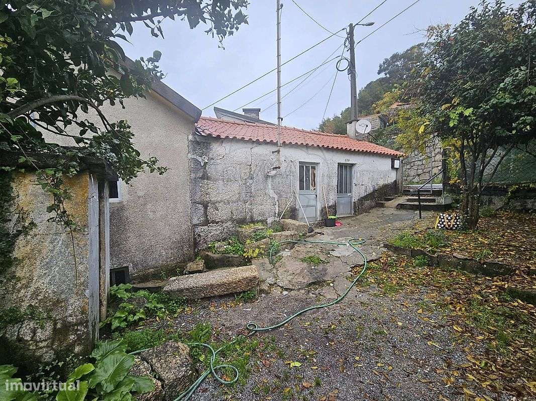 Moradia T2 para venda - Grande imagem: 3/6