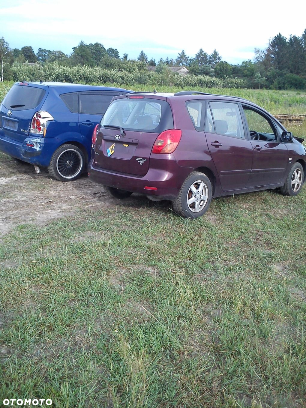 Toyota Corolla Verso I ślizg zderzaka prawy tył 01-03r mocowanie - 5