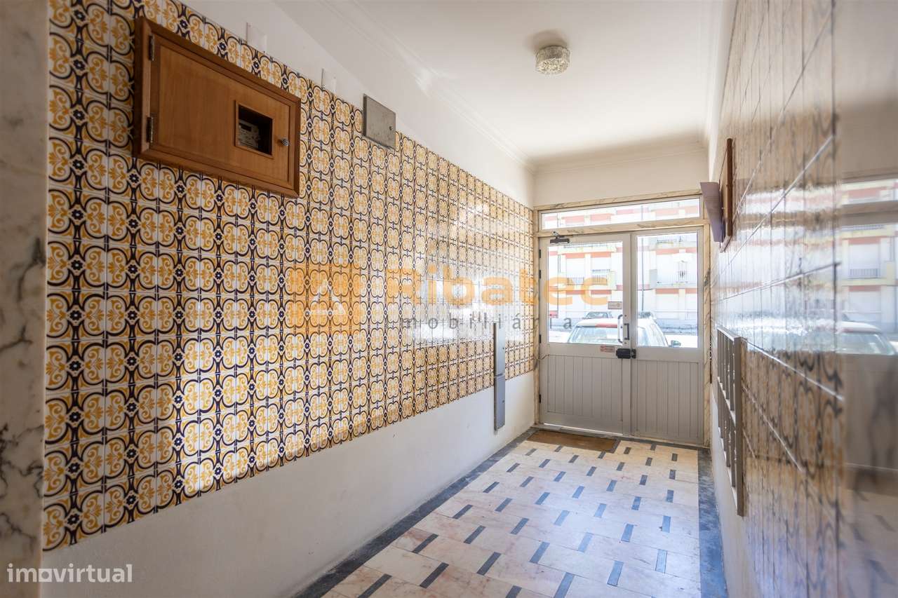 Apartamento T3 em Samora Correia-28