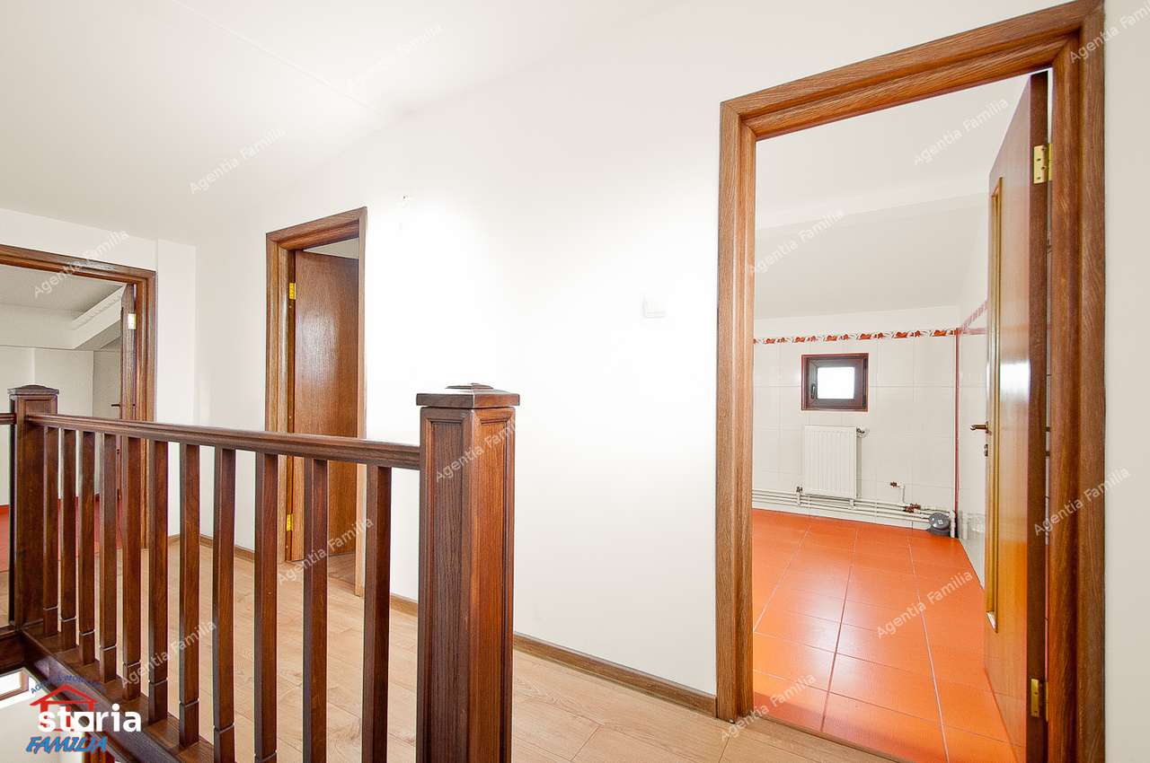 Vilă renovată 2025 5 camere 3 nivele terasă superbă Ofertă rară Galați-18