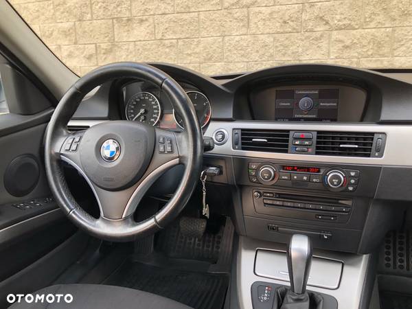 BMW Seria 3 - 14