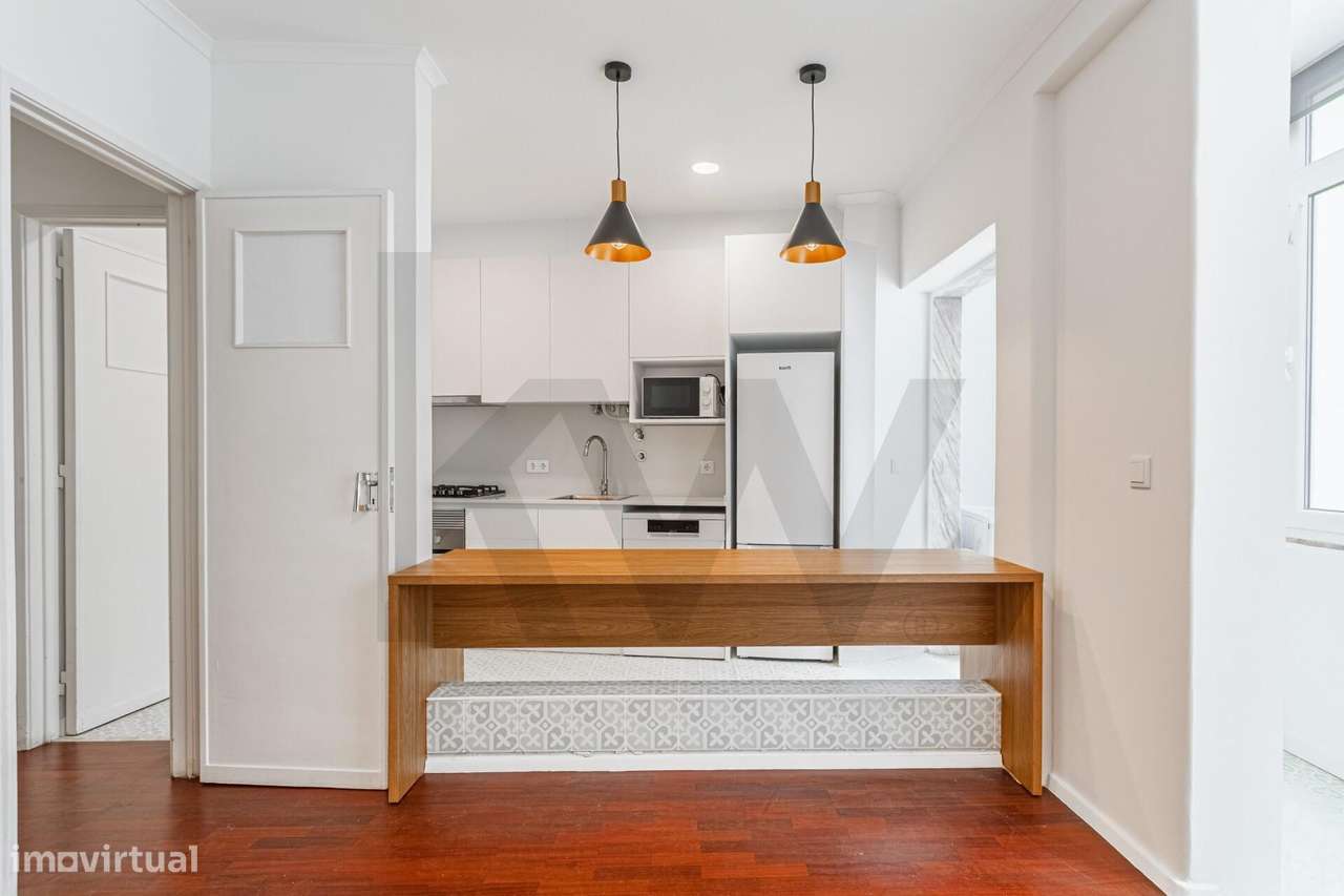 Viva no Coração de Alvalade — T2 Renovado, Luminoso e Pronto a Estrear - Grande imagem: 2/21