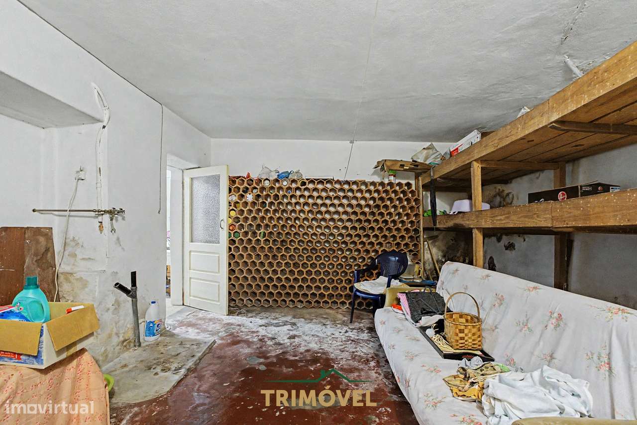 Moradia Independente T3 em São Roque-13