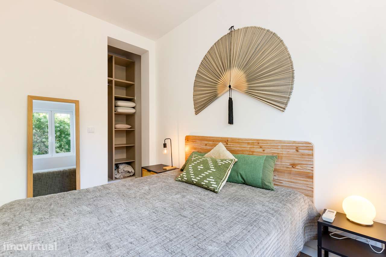 Apartamento T3 Totalmente Remodelado | Penha de França-22