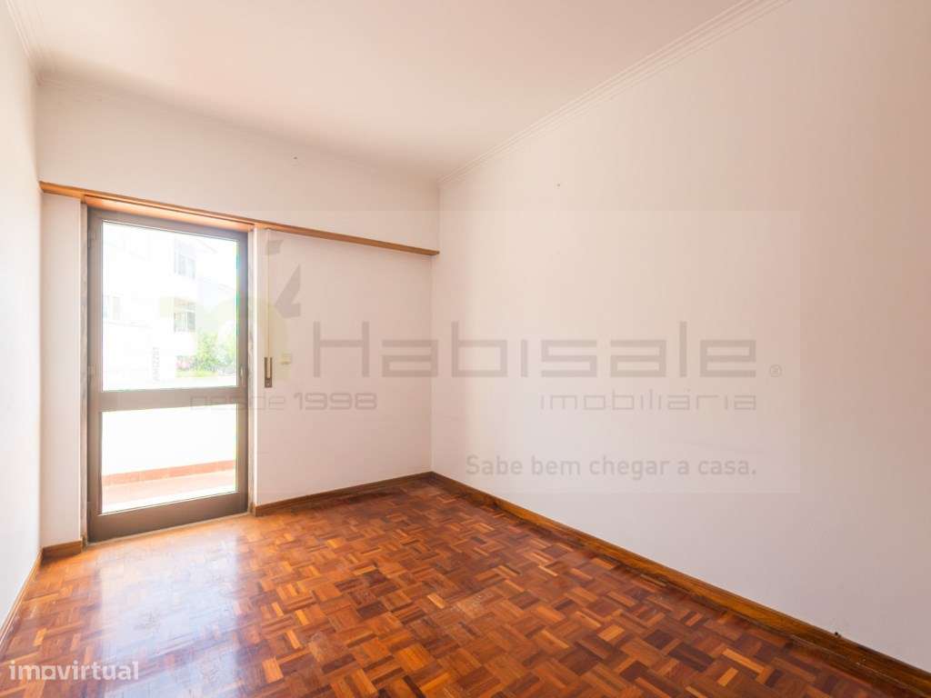 Apartamento T3 com Garagem, arrecadação e vista desafogada no Murta...-21