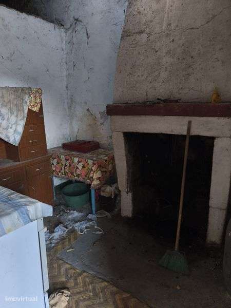 Vendo um casa em Moncorvo - Grande imagem: 5/10