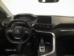 Peugeot 3008 1.5 BlueHDi Allure EAT8 - 8