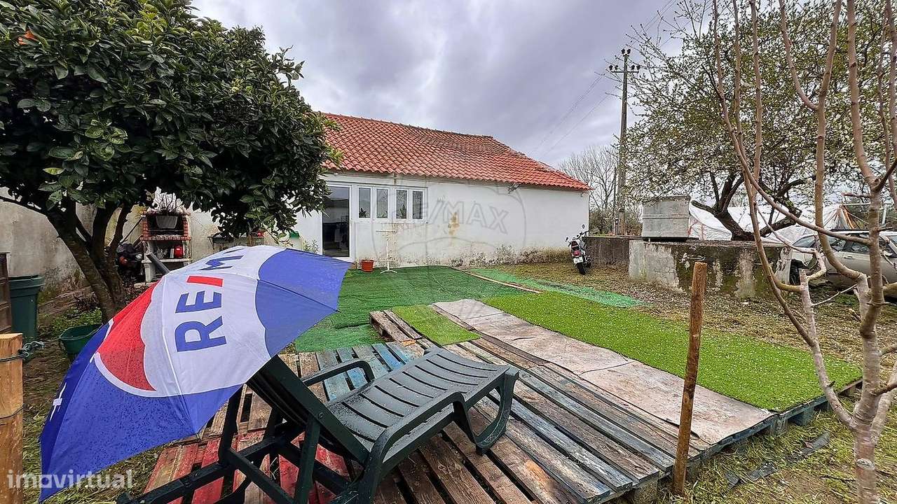 Moradia T2 para venda - Grande imagem: 2/19