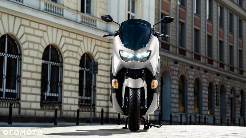 Yamaha NMAX - 20