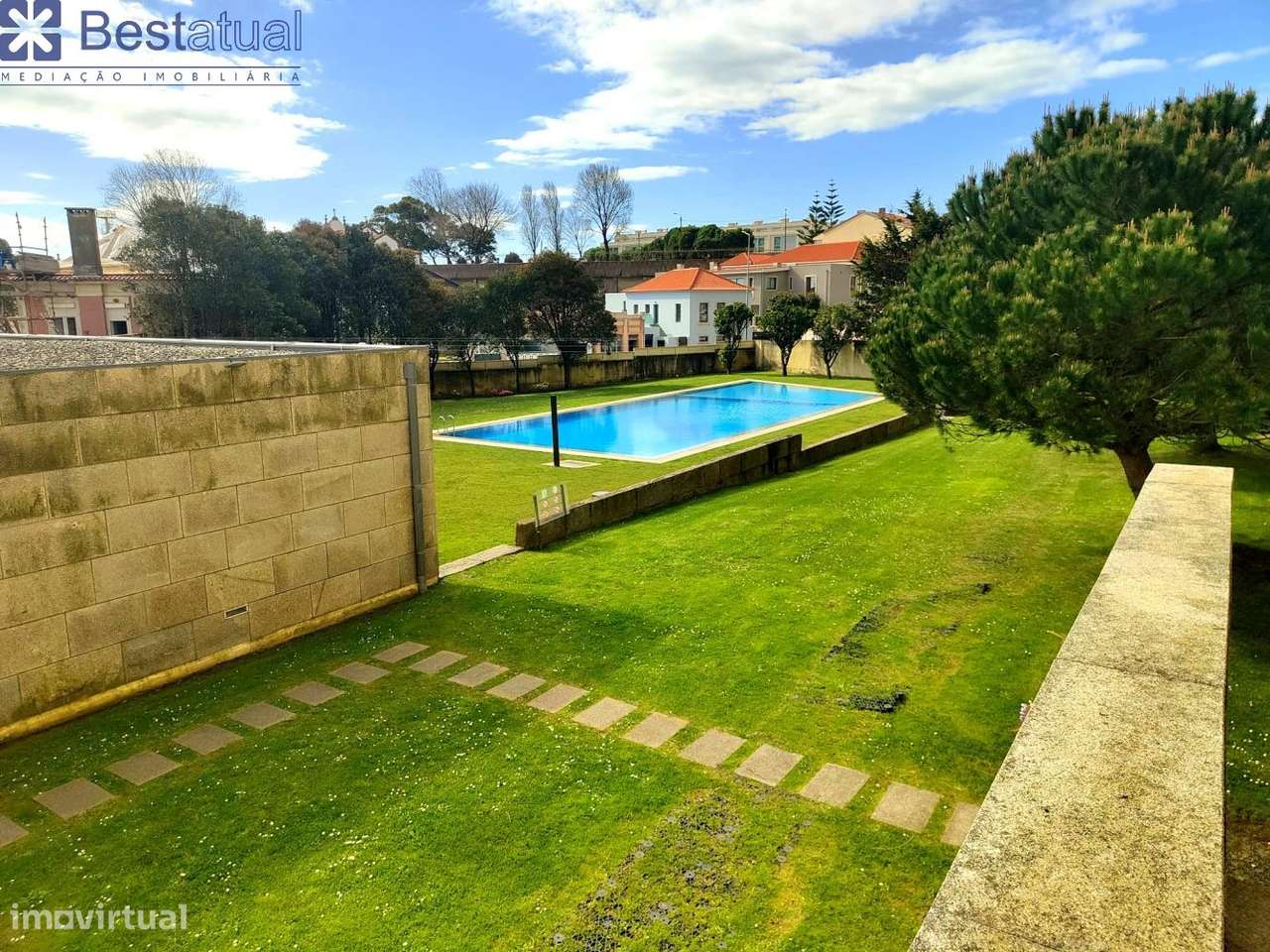 T 3 - 2 Suites -Cond. fechado -Vistas deslumbrantes-36