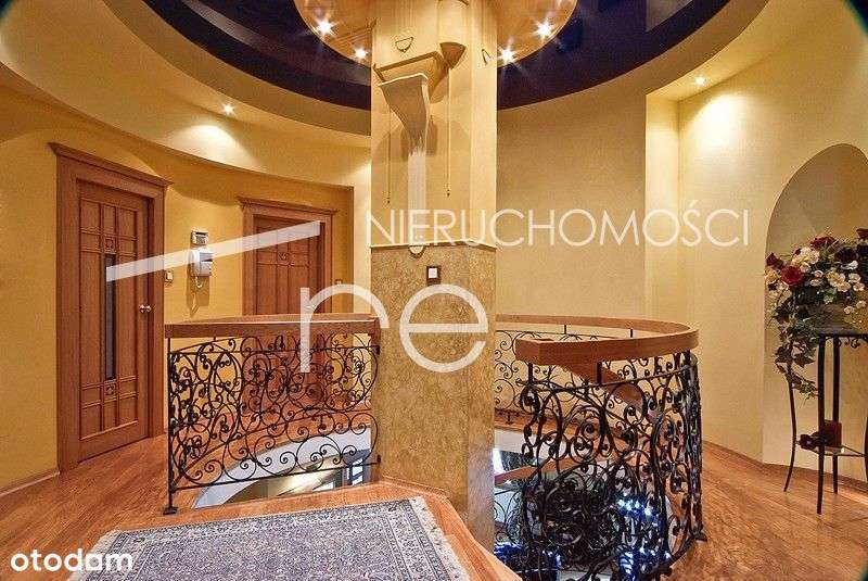 Unikatowa kamienica, Stare Dębniki, Rynek Dębnicki-5