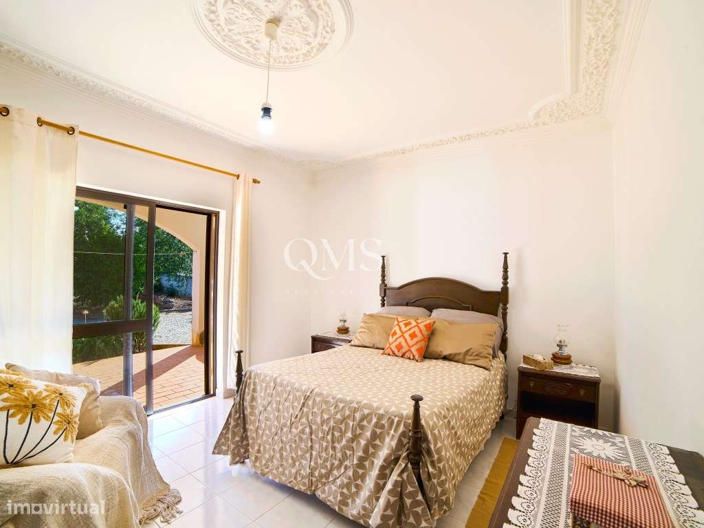 Um retiro intemporal no Algarve onde a elegância encontra a serenidade-9