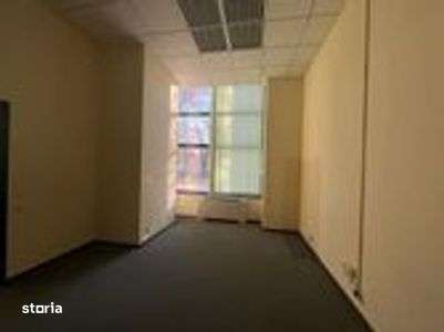 De inchiriat spatiu comercial cu ISU in zona Unirii. Pretabil clinica - Imagine principală: 4/7
