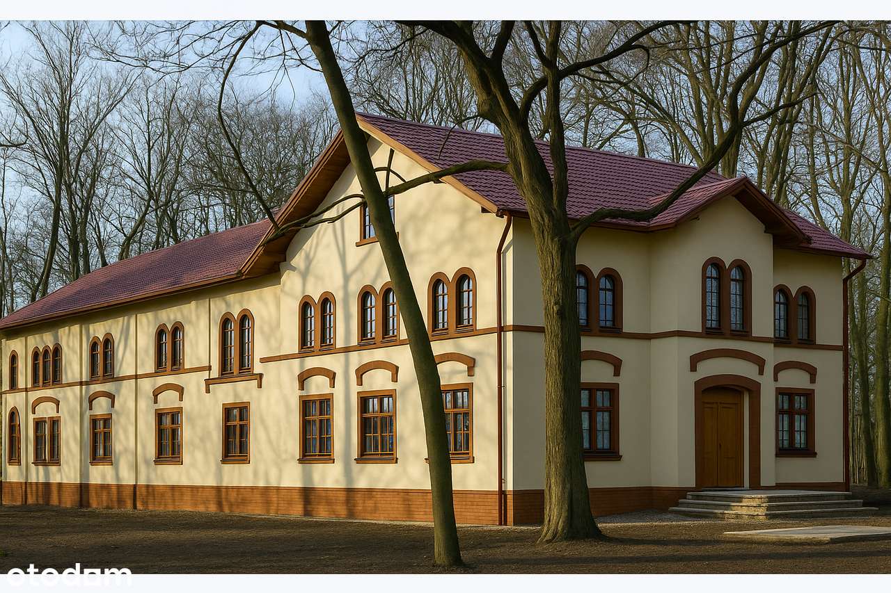 Historyczny Dworek w Łukomiu-0
