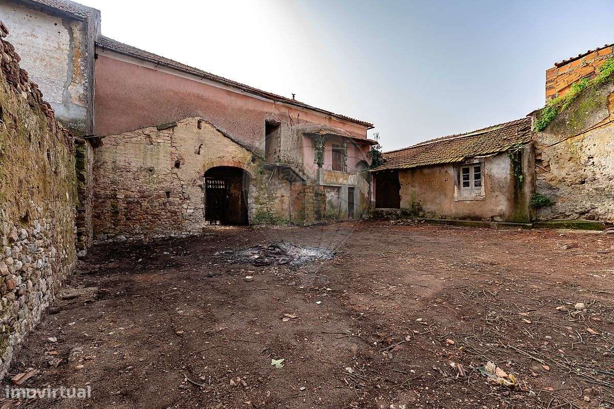 Moradia T4 para venda-21