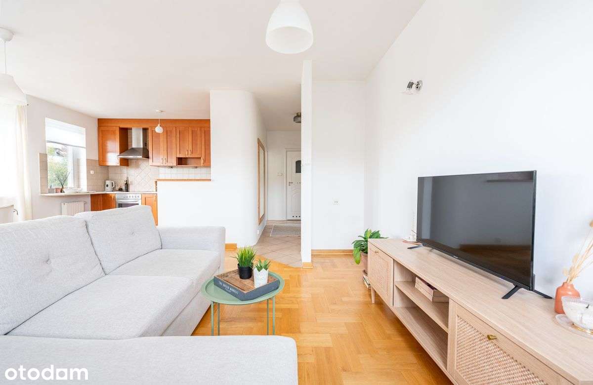 Okazja! Jasne i funkcjonalne 2-3 pokoje z balkonem-3