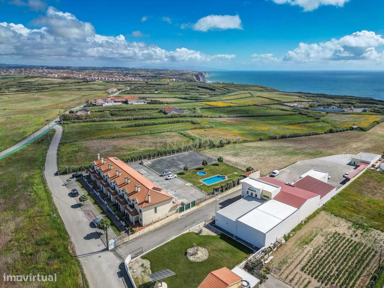 MORADIA T3 EM CONDOMÍNIO FECHADO COM PISCINA, JUNTO À PRAIA DA ASSENTA-57