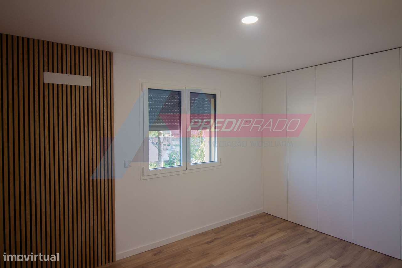 Excelente Moradia T4 em Cervães-11