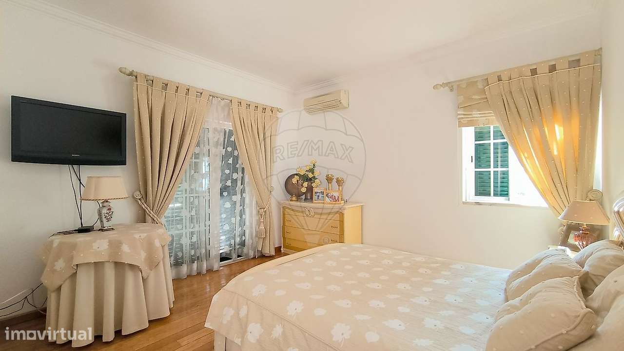 Moradia T5 para venda-31