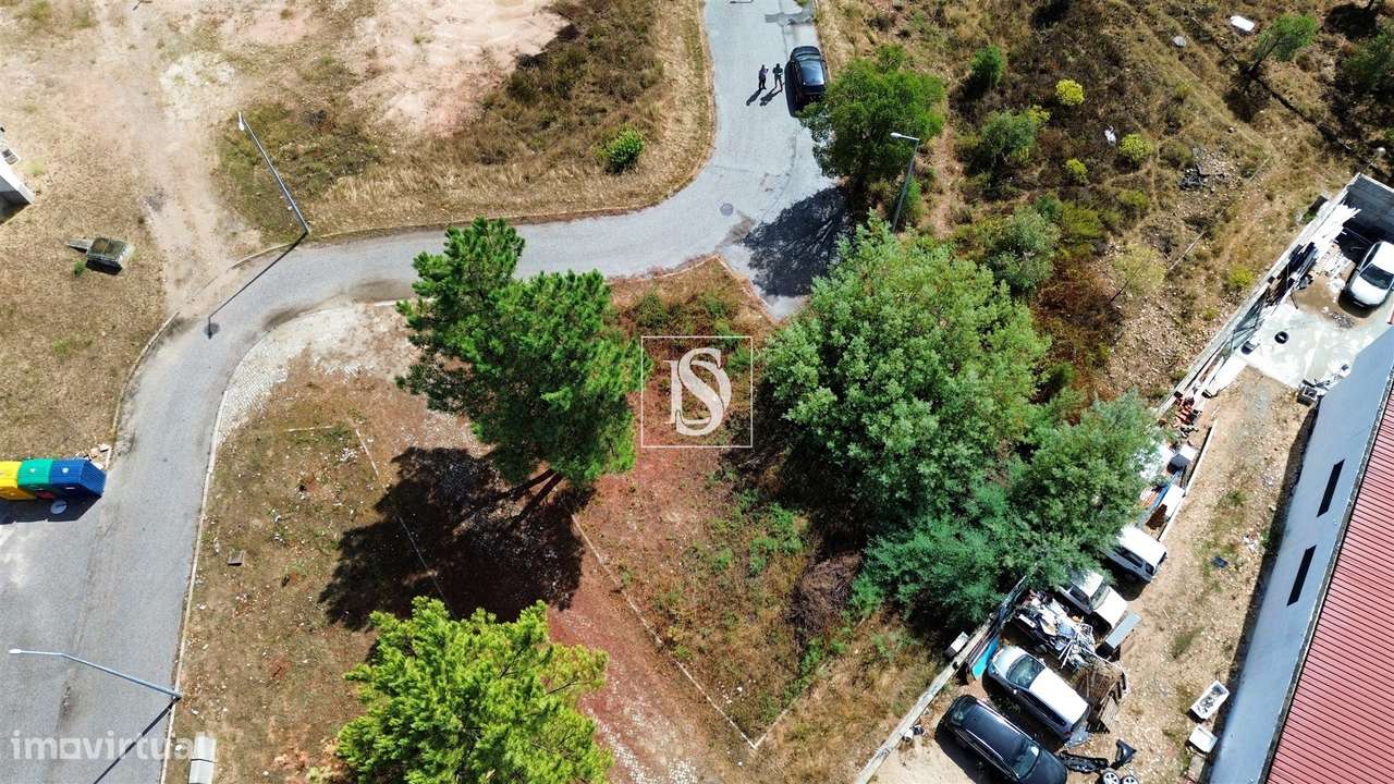 Lote de Terreno  Venda em São Miguel do Rio Torto e Rossio ao Sul do T-12