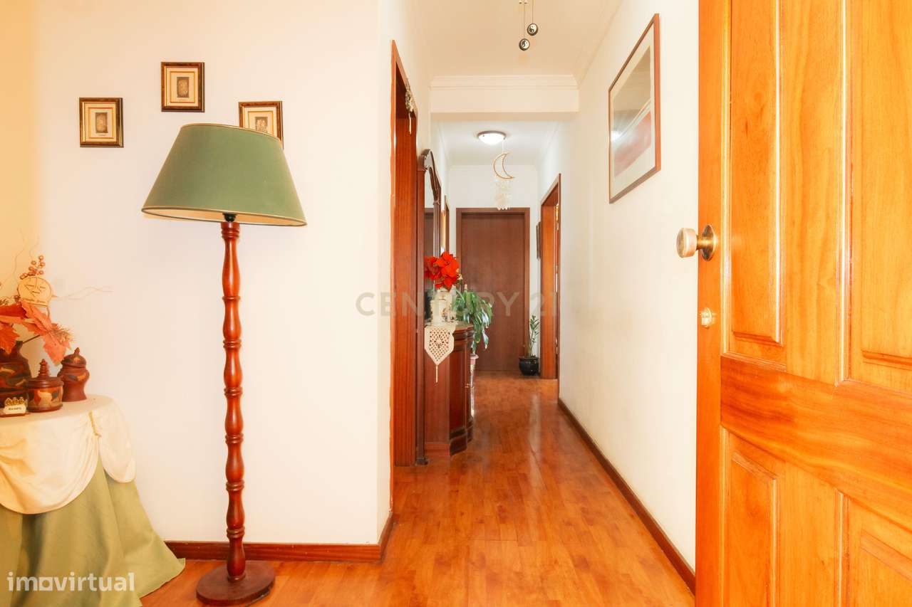 Apartamento T3 à venda em Santo António, Funchal-16