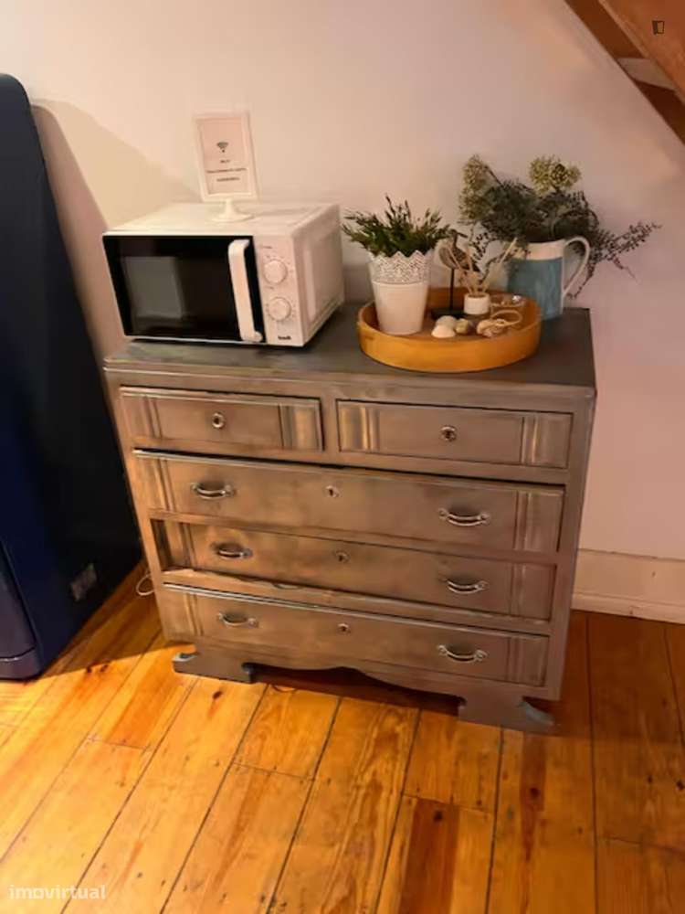 Quarto - localizado em Baixa Lisbon - Grande imagem: 2/10