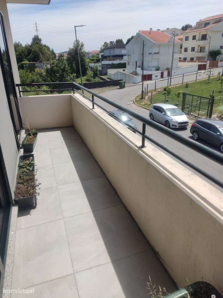 Andar Moradia T3 Duplex em Pedroso-9
