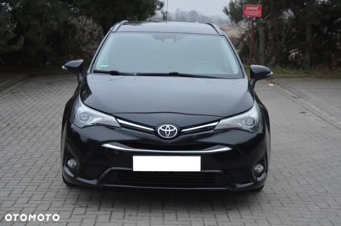 Toyota Avensis Touring Sports 1.6 D-4D Comfort - 8