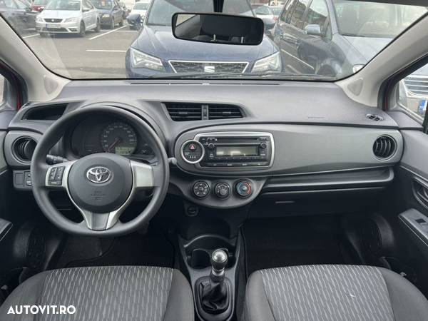 Toyota Yaris 1.3 VVT-i Luna - 16