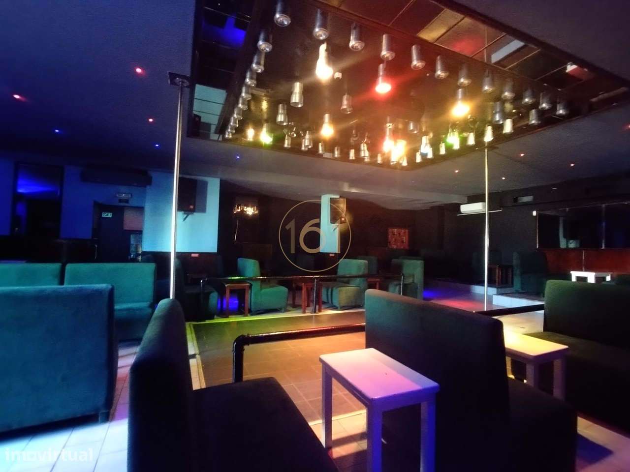 Clube noturno e Restaurante - Grande imagem: 4/35