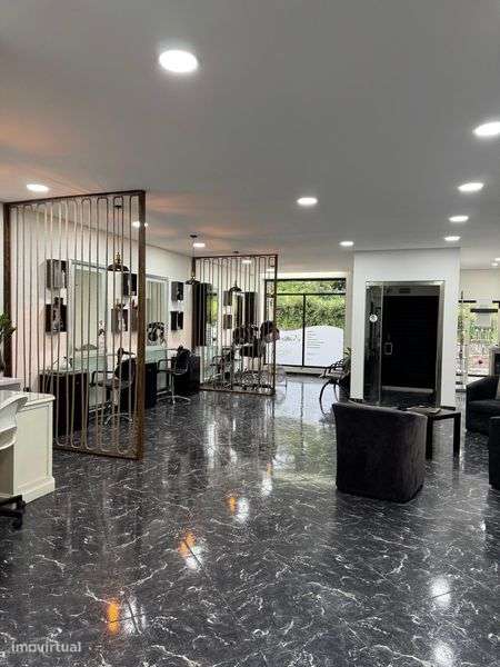 Trespasse ou aluguer de cadeira - Grande imagem: 5/5