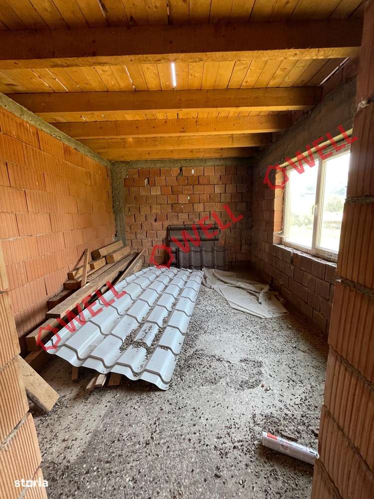 Casă familială de vânzare în Vâlcele - Imagine principală: 2/15