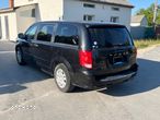 Dodge Grand Caravan - 14