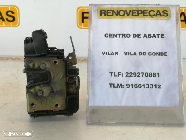 Fecho Porta Frente Dto Volkswagen Polo (6N1) - 1