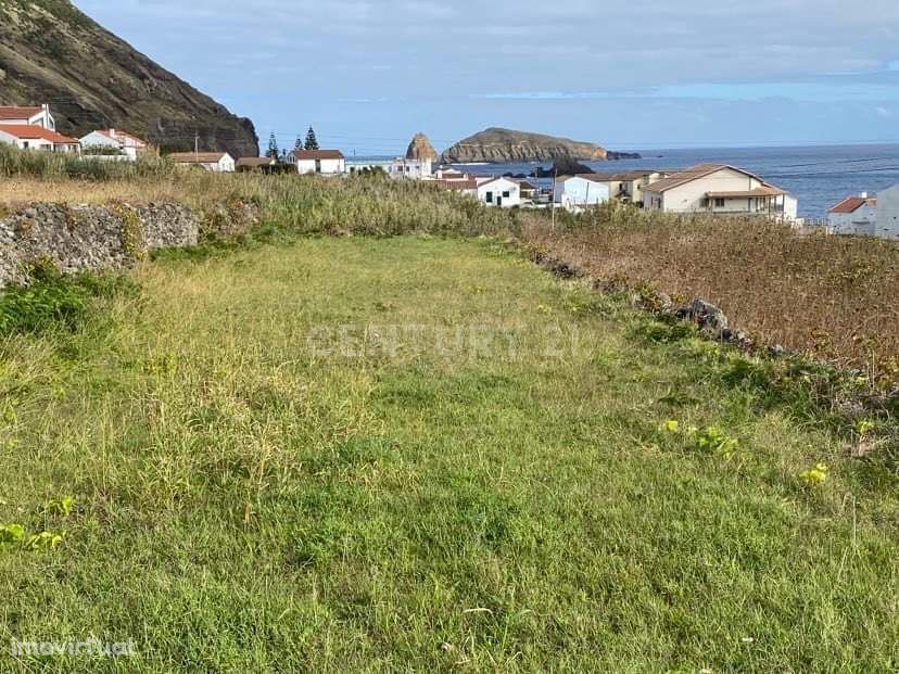 Terreno no Carapacho - Vista Mar ilha Graciosa