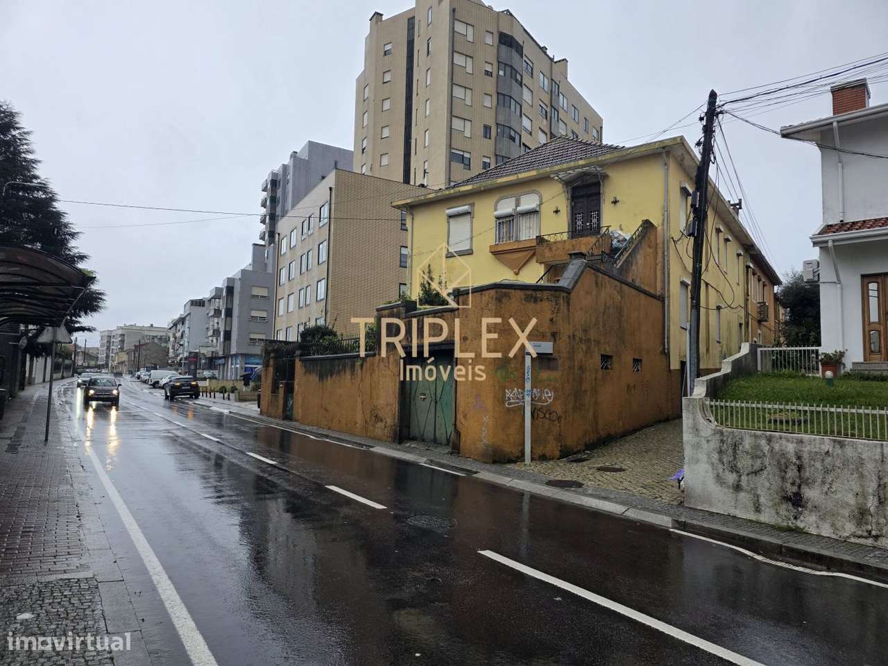 Moradia T6 para recuperar - Grande imagem: 4/10