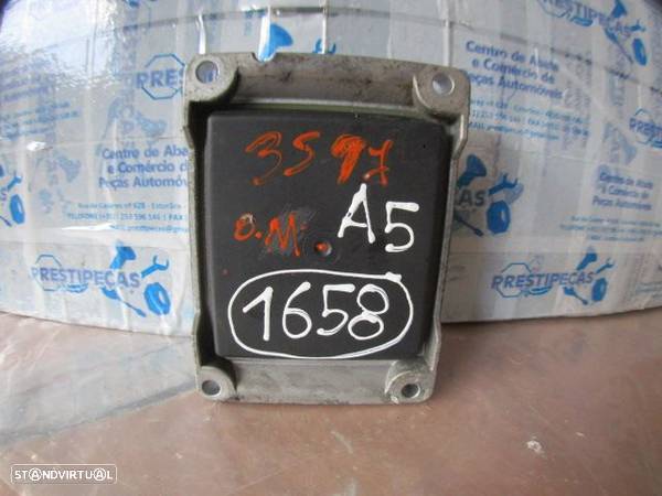 Centralina 55353613 0261208255  OPEL MERIVA A FASE 2 2009 1.4I 90CV 5P BRANCO GM OPEL MERIVA A FASE 2 2010 1.4I 90CV 5P BRANCO GM - 2