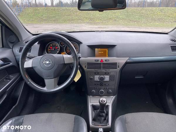 Opel Astra II 1.8 Comfort - 14